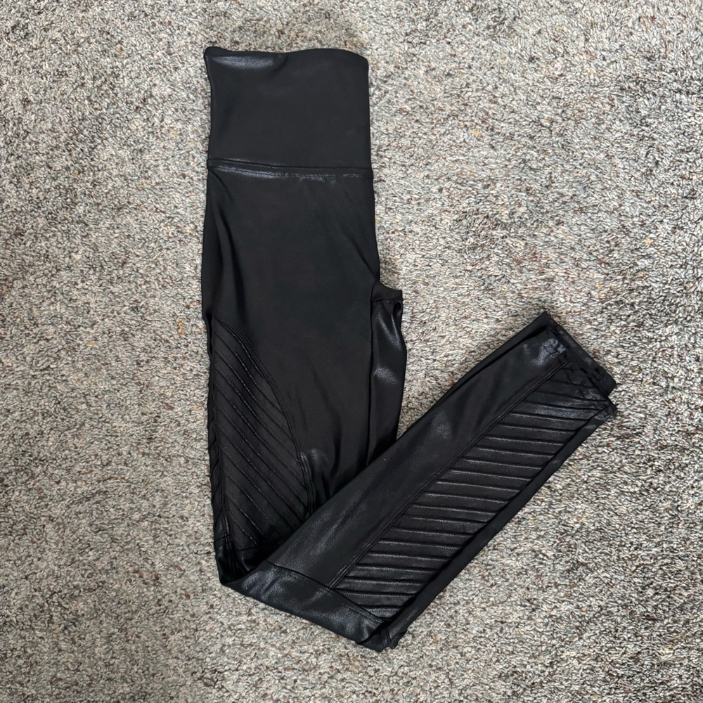 SPANX Faux Leather Moto Leggings